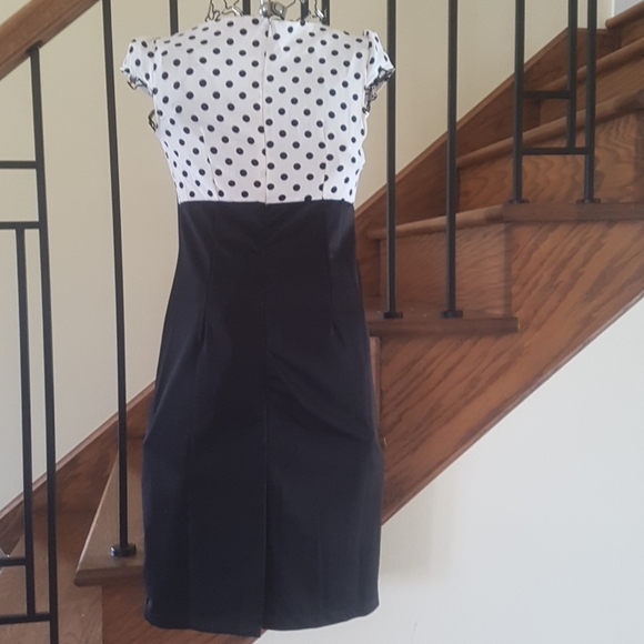 Dress - Picture 2 of 3